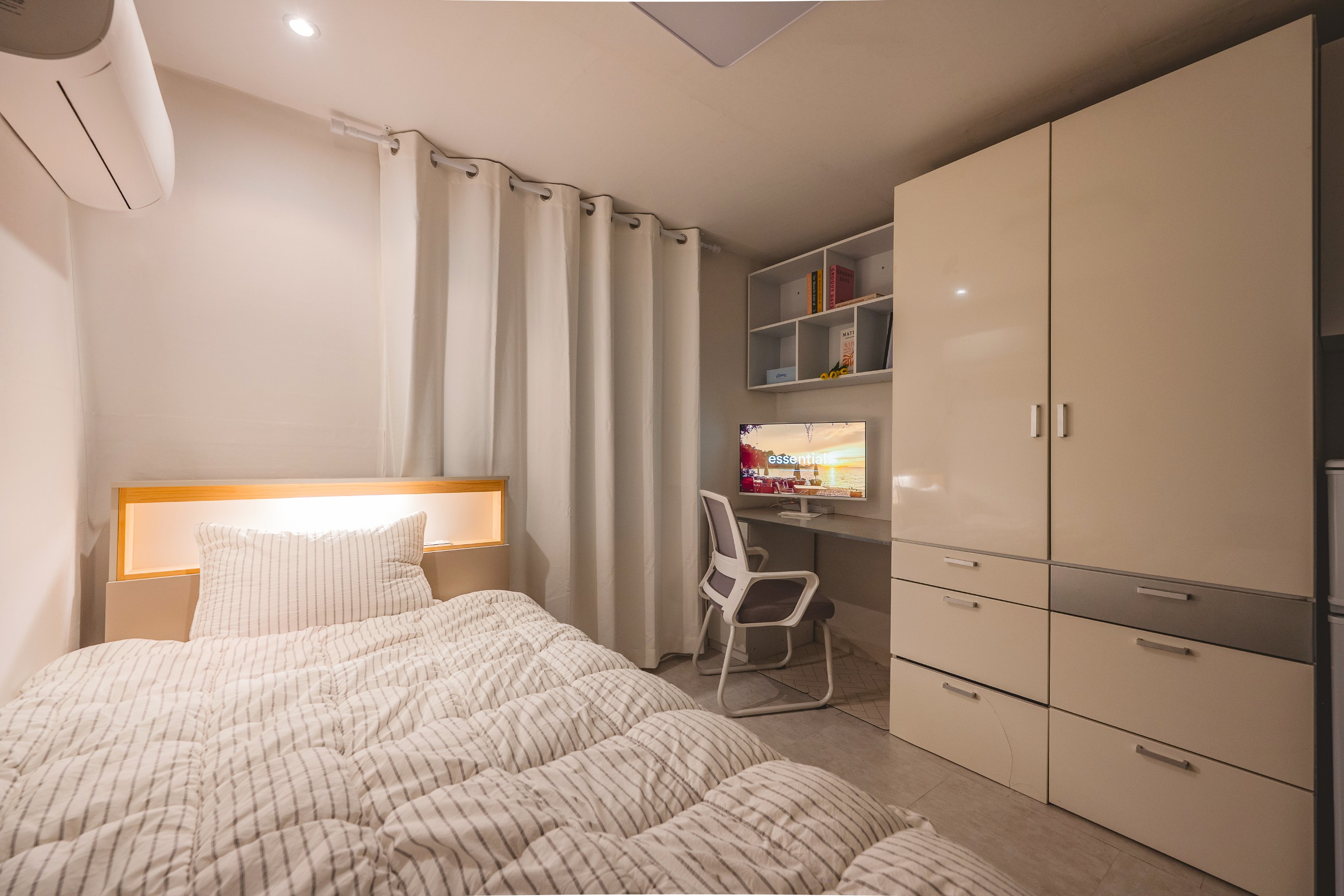 Studio in Other, Seoul — 13m², sleeps 1, 1 bath